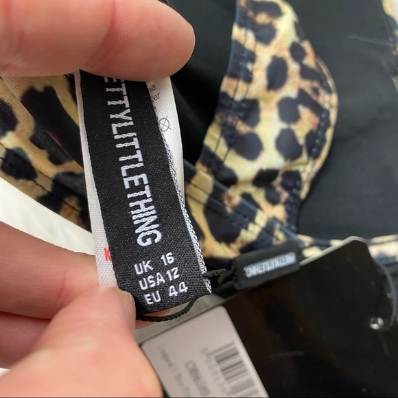 Pretty little thing leopard bikini top - Picture 5 of 5
